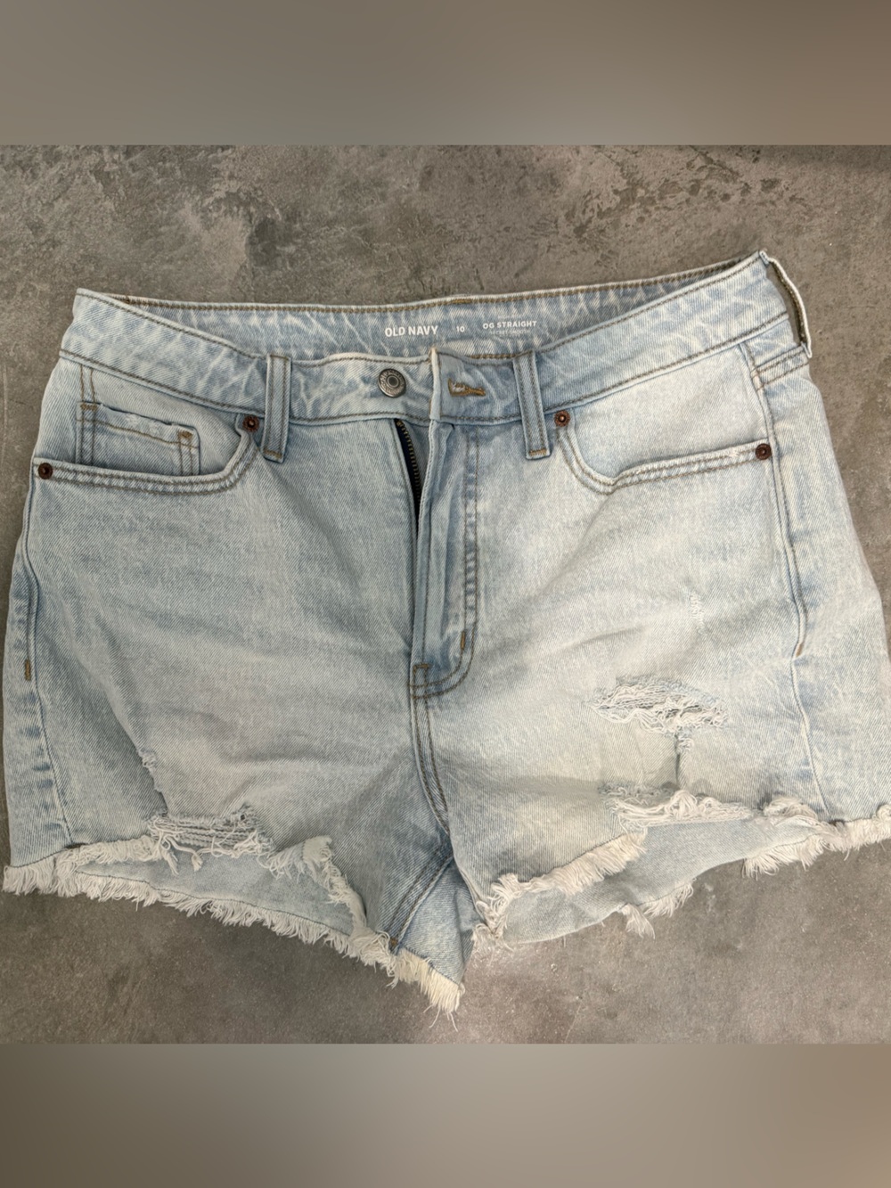 Old Navy Light Wash Distressed Denim Shorts - Unbranded